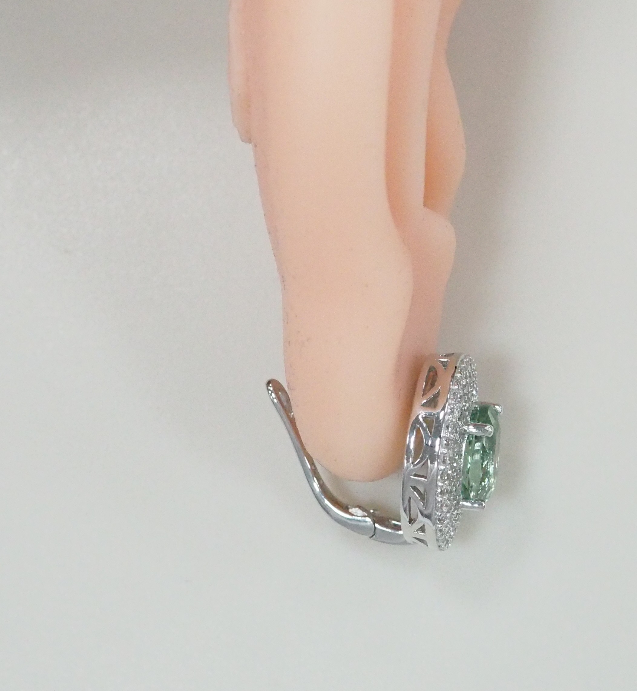 Серебряные серьги с флюоритами